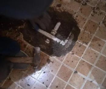 沈阳市卫生间漏水维修公司为您分享下卫生间渗水如何处理及注意事项